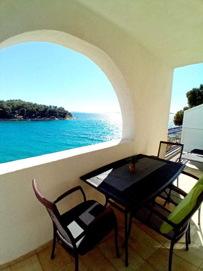 Apartment Luna Tribunj Tribalj المظهر الخارجي الصورة