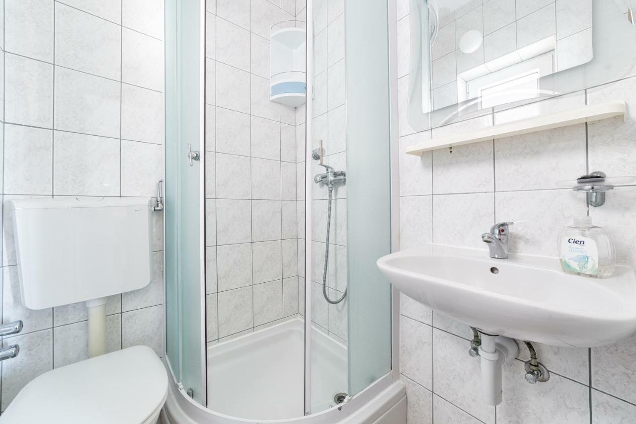 Apartment Luna Tribunj Tribalj المظهر الخارجي الصورة